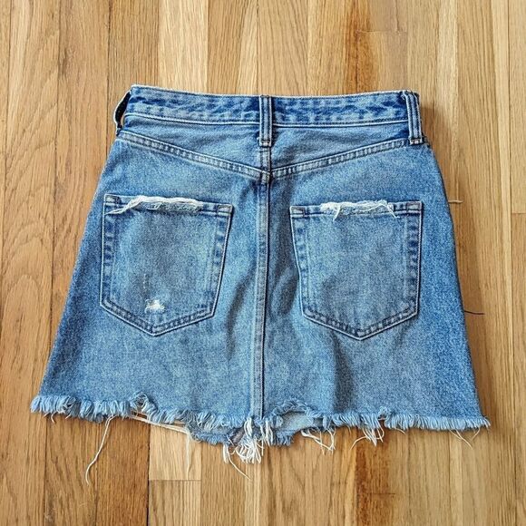 Abercrombie & Fitch denim jean distressed mini skirt - Picture 2 of 4